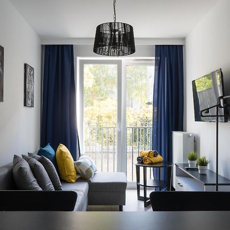 Apartament Smart Kamienica Grochow With Free Parking Varşovia Exterior foto
