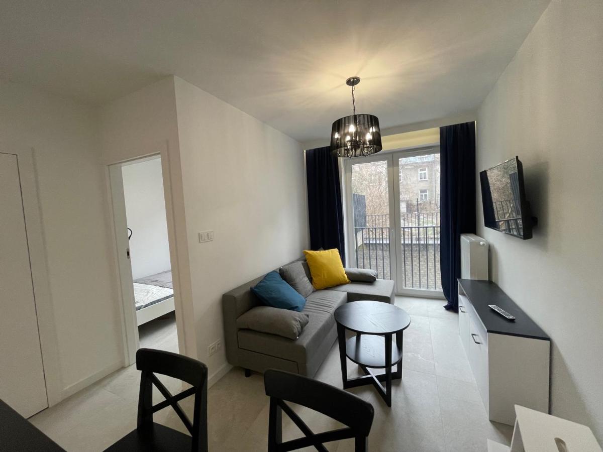 Apartament Smart Kamienica Grochow With Free Parking Varşovia Exterior foto