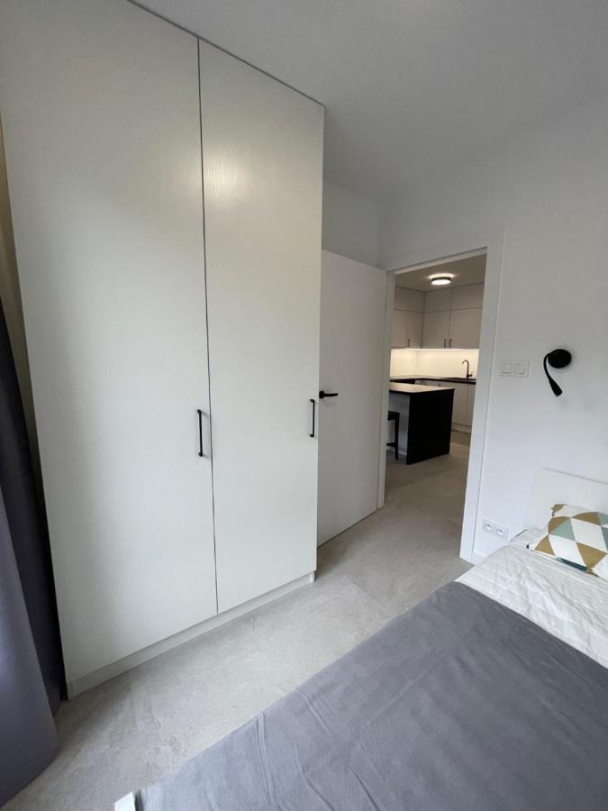 Apartament Smart Kamienica Grochow With Free Parking Varşovia Exterior foto