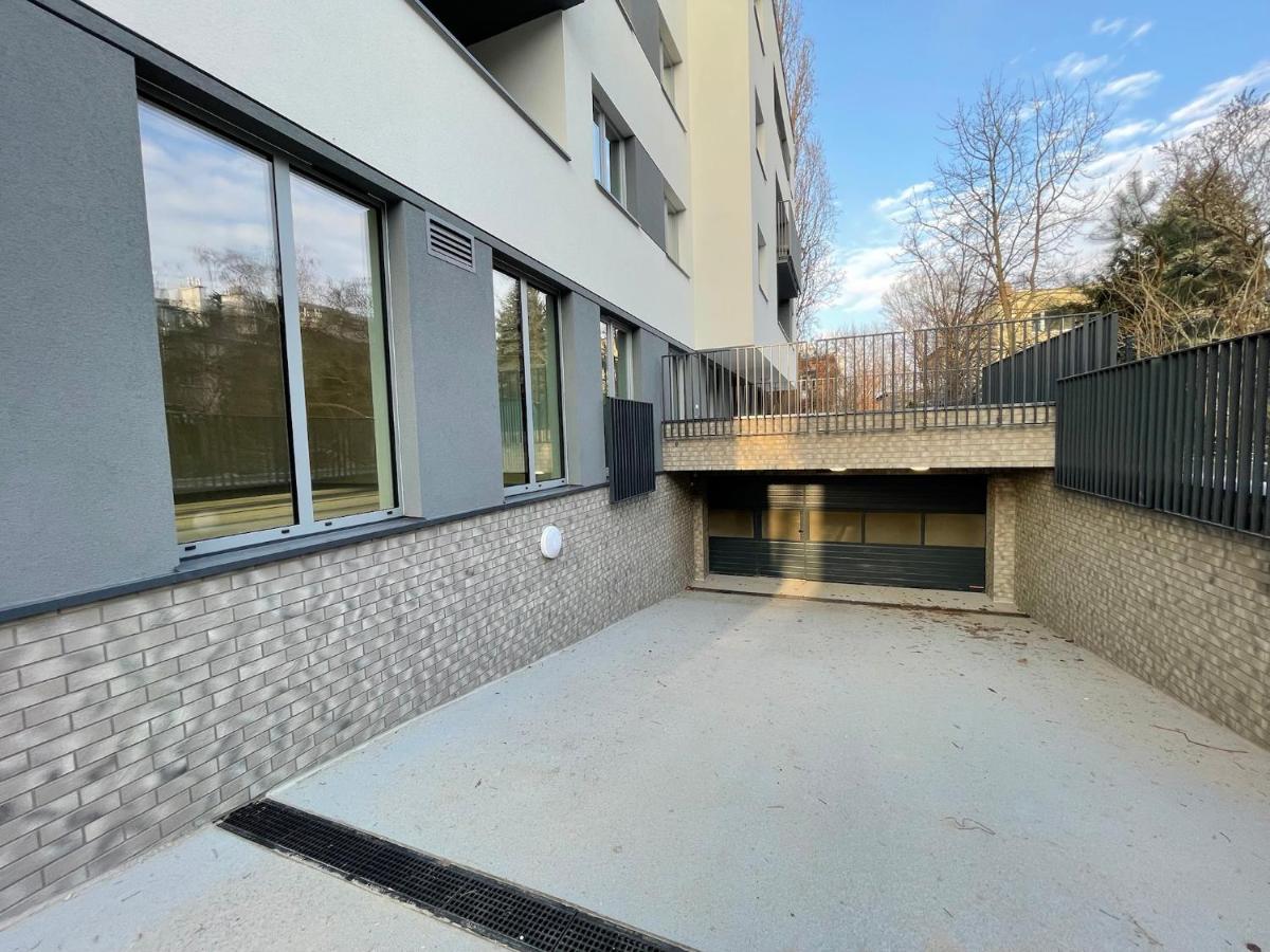 Apartament Smart Kamienica Grochow With Free Parking Varşovia Exterior foto
