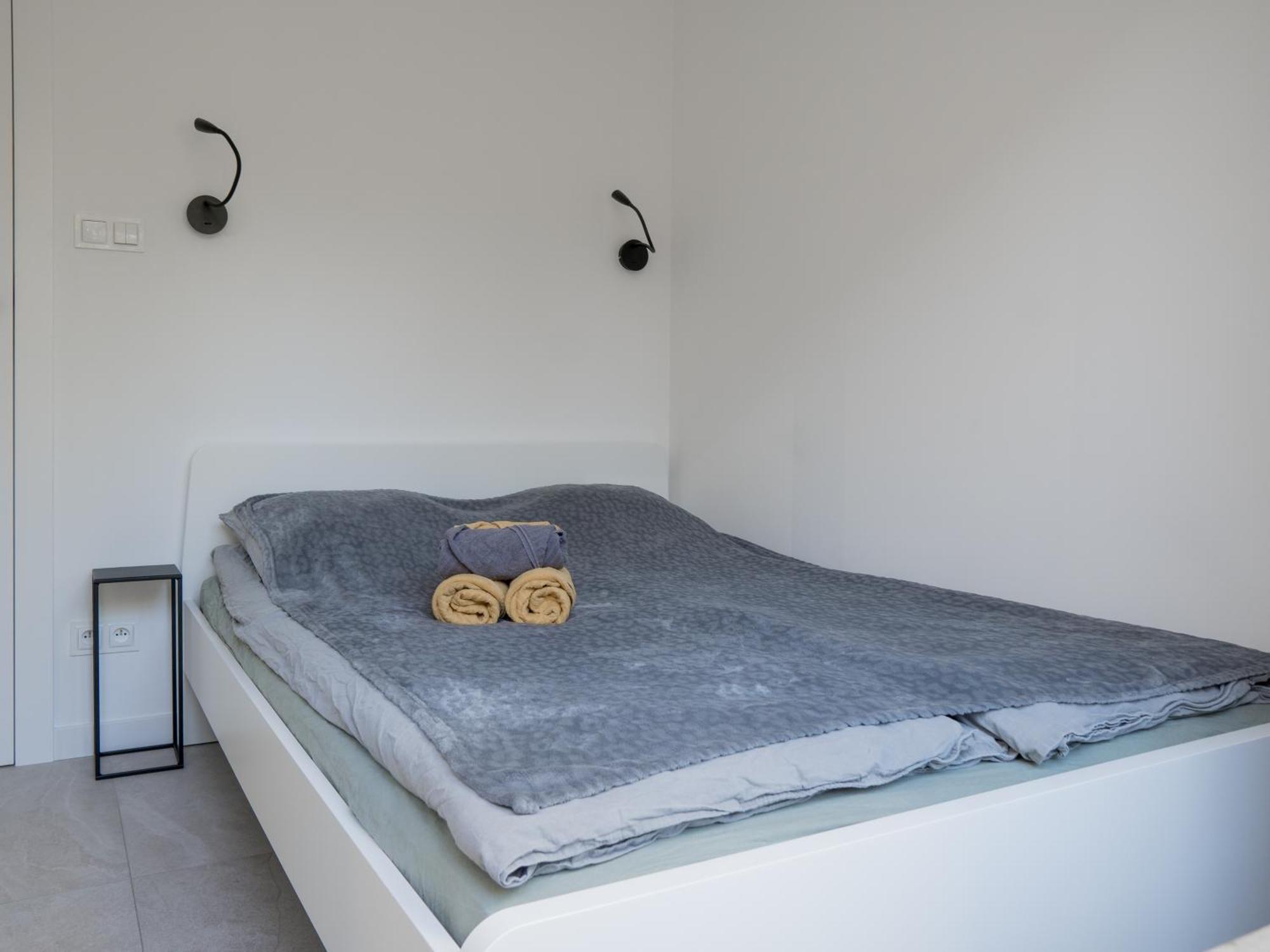 Apartament Smart Kamienica Grochow With Free Parking Varşovia Exterior foto