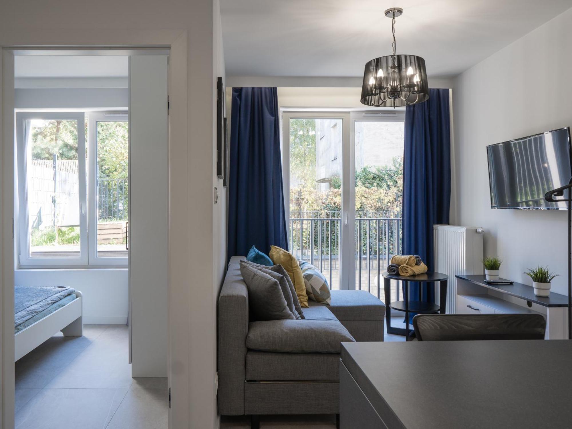 Apartament Smart Kamienica Grochow With Free Parking Varşovia Exterior foto
